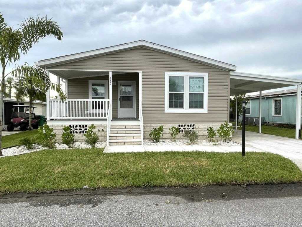 17100 Tamiami Trl #0186