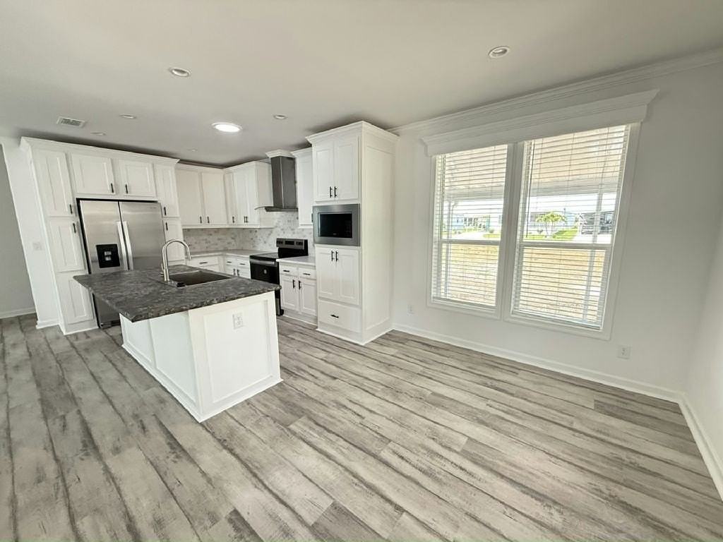 3528 Vine Trl #0148 - Photo 2 of 19