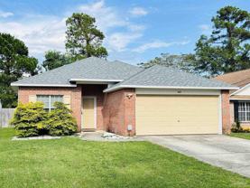 612 Reservation Ave - Photo 1 of 1