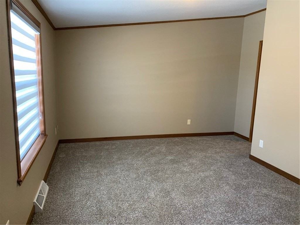 2228 15th St - Photo 7 of 13