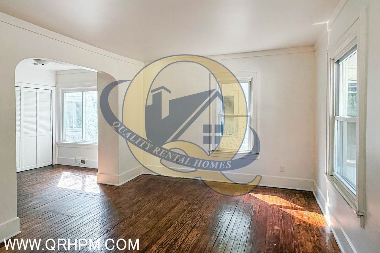 120 E Lakeview Ave - Photo 4 of 17