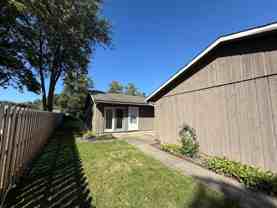 Sprague 472-474 - Photo 1 of 1