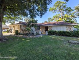 4205 Grovewood Ln - Photo 1 of 1