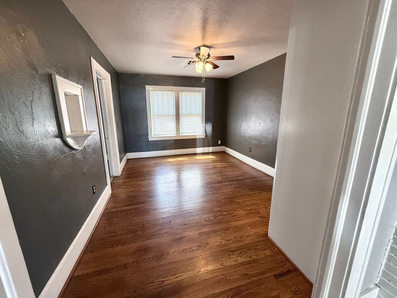 1006 Nw Eubanks St - Photo 3 of 14
