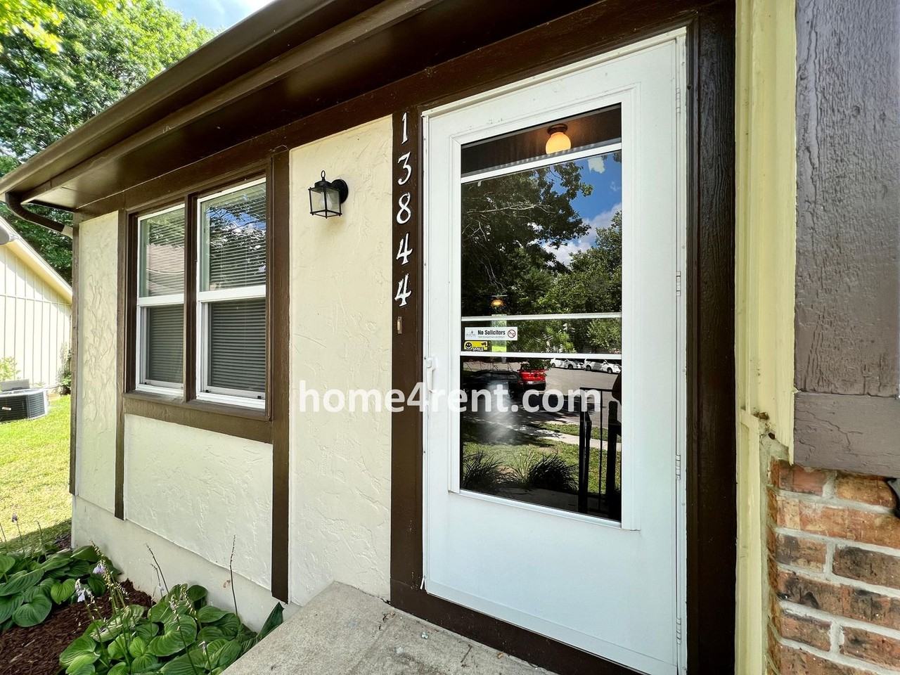 13844 S Constance Ct - Photo 3 of 29