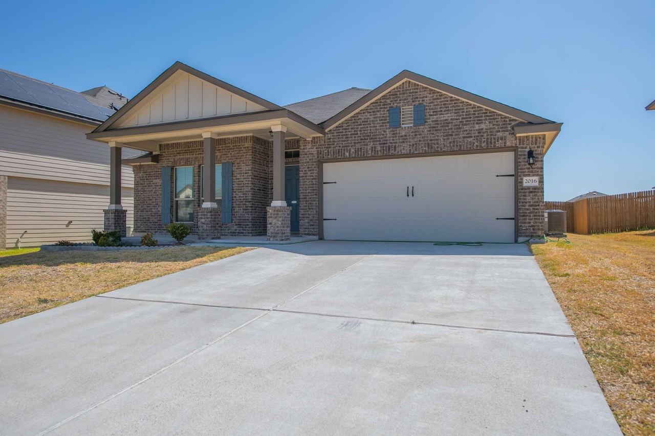 2016 Wood Duck Ct - Photo 2 of 27