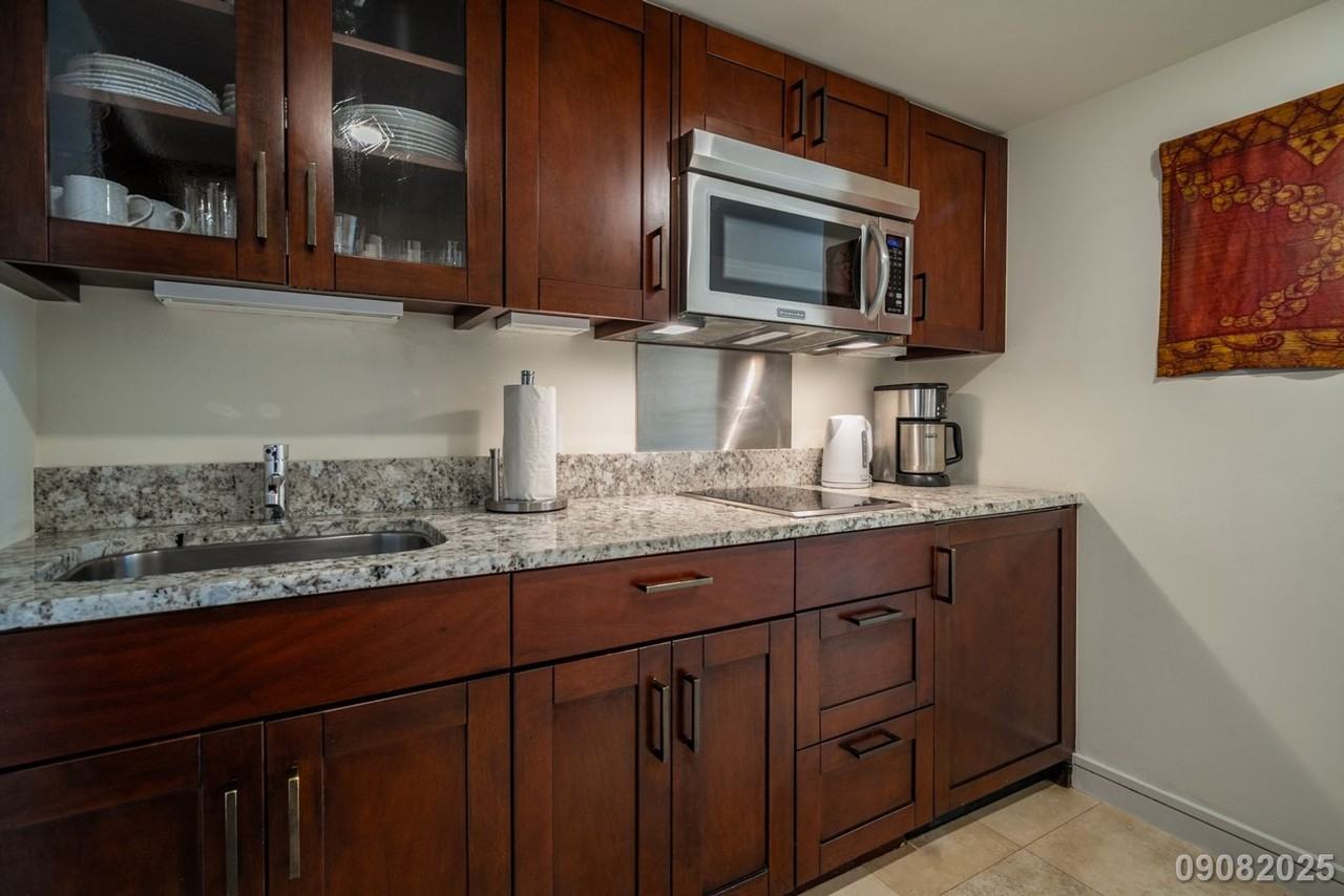 223 Saratoga Rd #918 - Photo 5 of 32