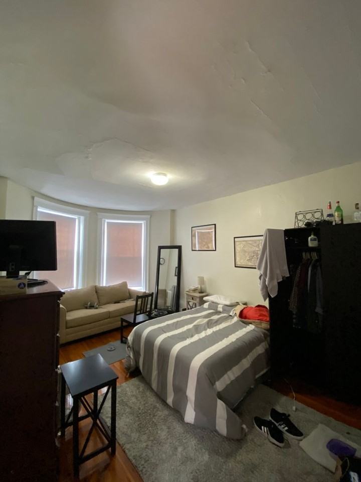 9 Mount Hood Rd - Photo 3 of 8