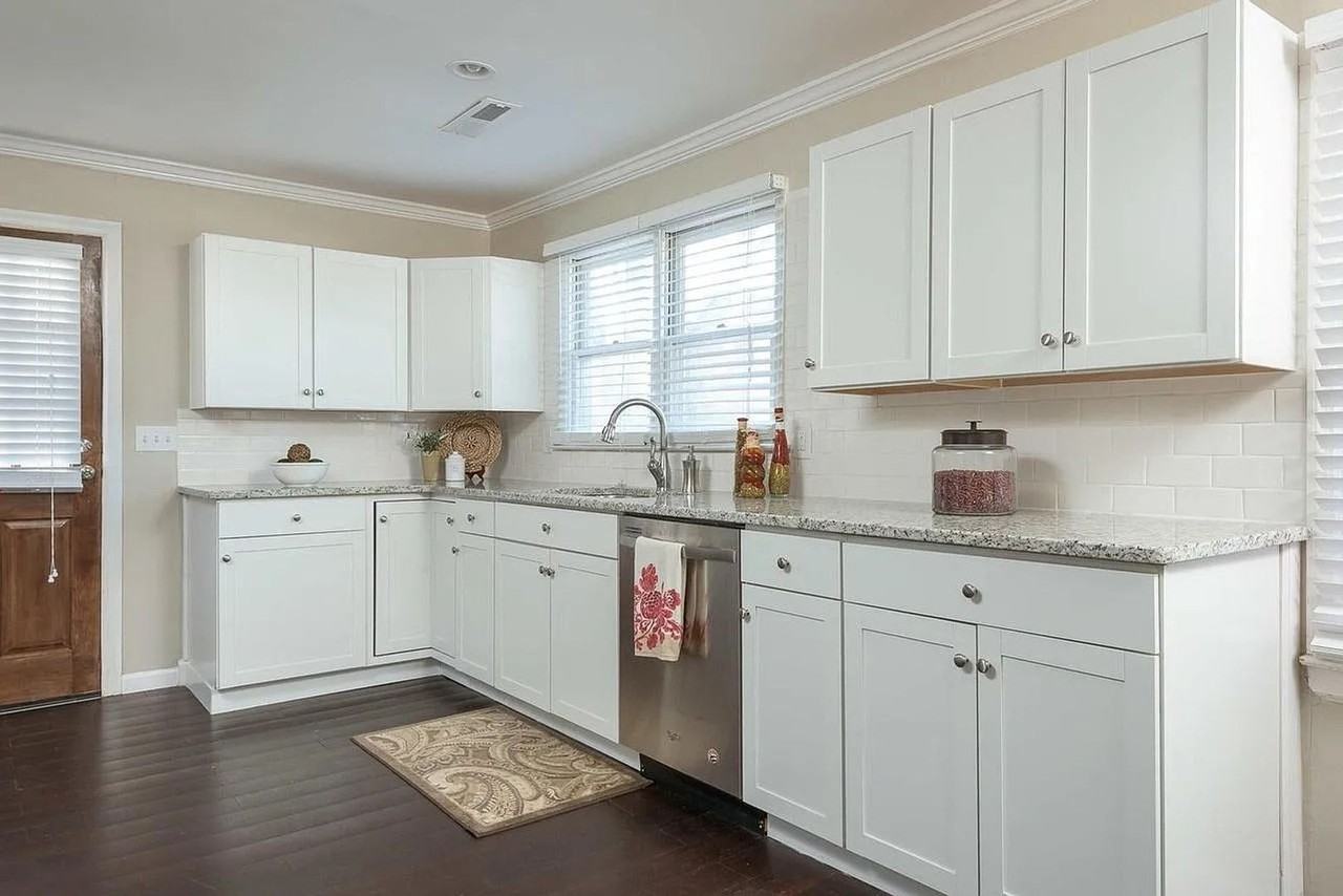 1710 Ashmore Ave - Photo 3 of 14