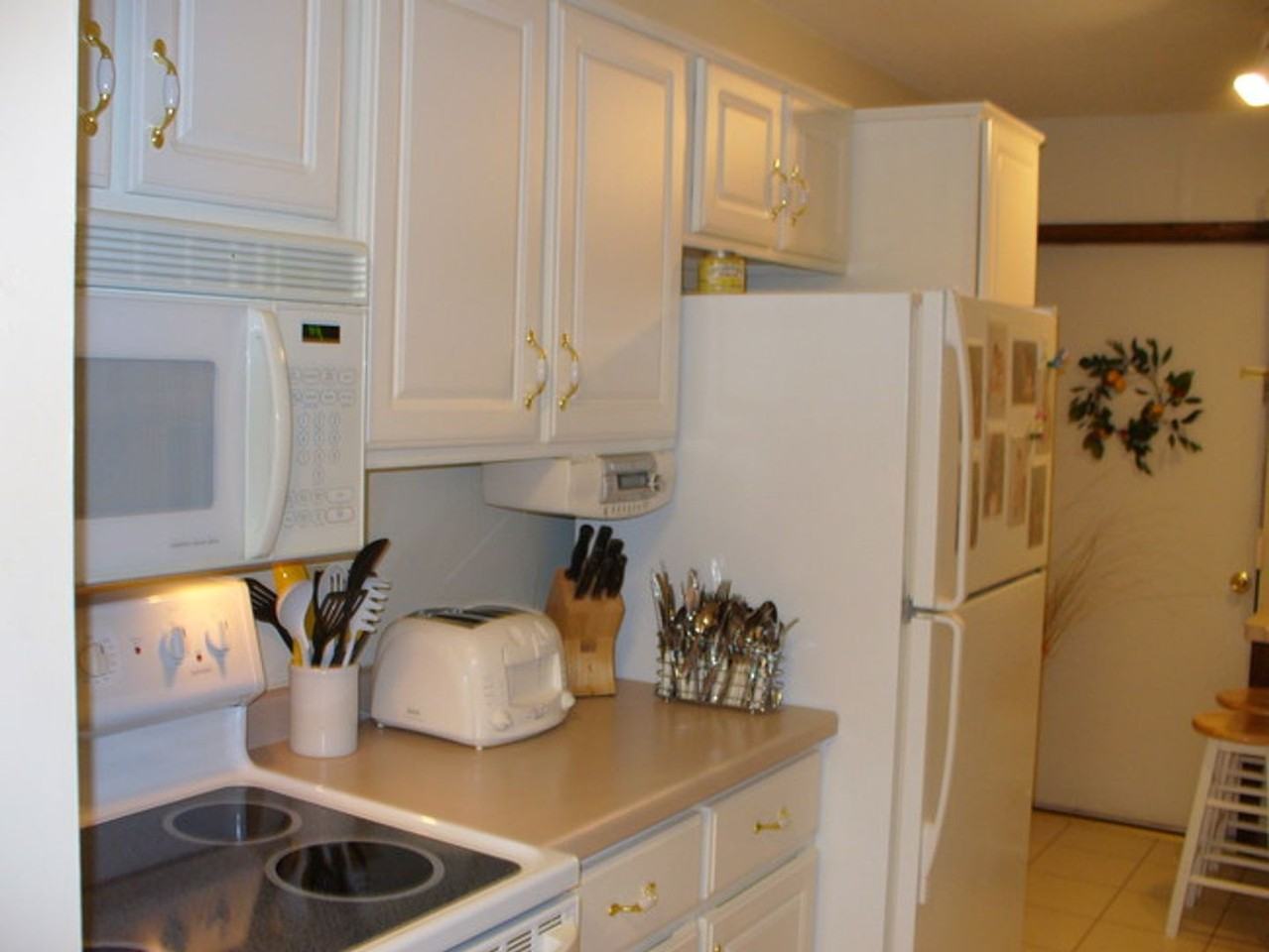 Canda Manor Apartments (Canda Manor 72 LLC) - Photo 5 of 10