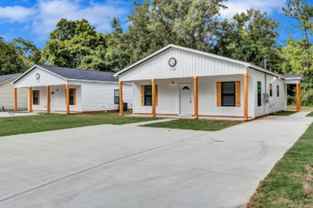 700 Carmen Avenue - Photo 1 of 1