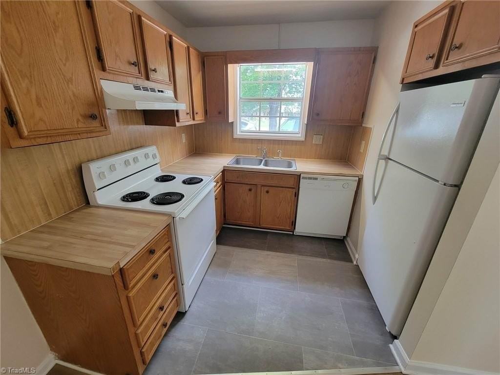 3985 Nc Highway 268 E - Photo 4 of 12