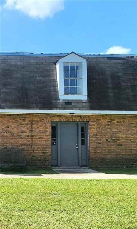 203 Omega St ##C - Photo 2 of 17