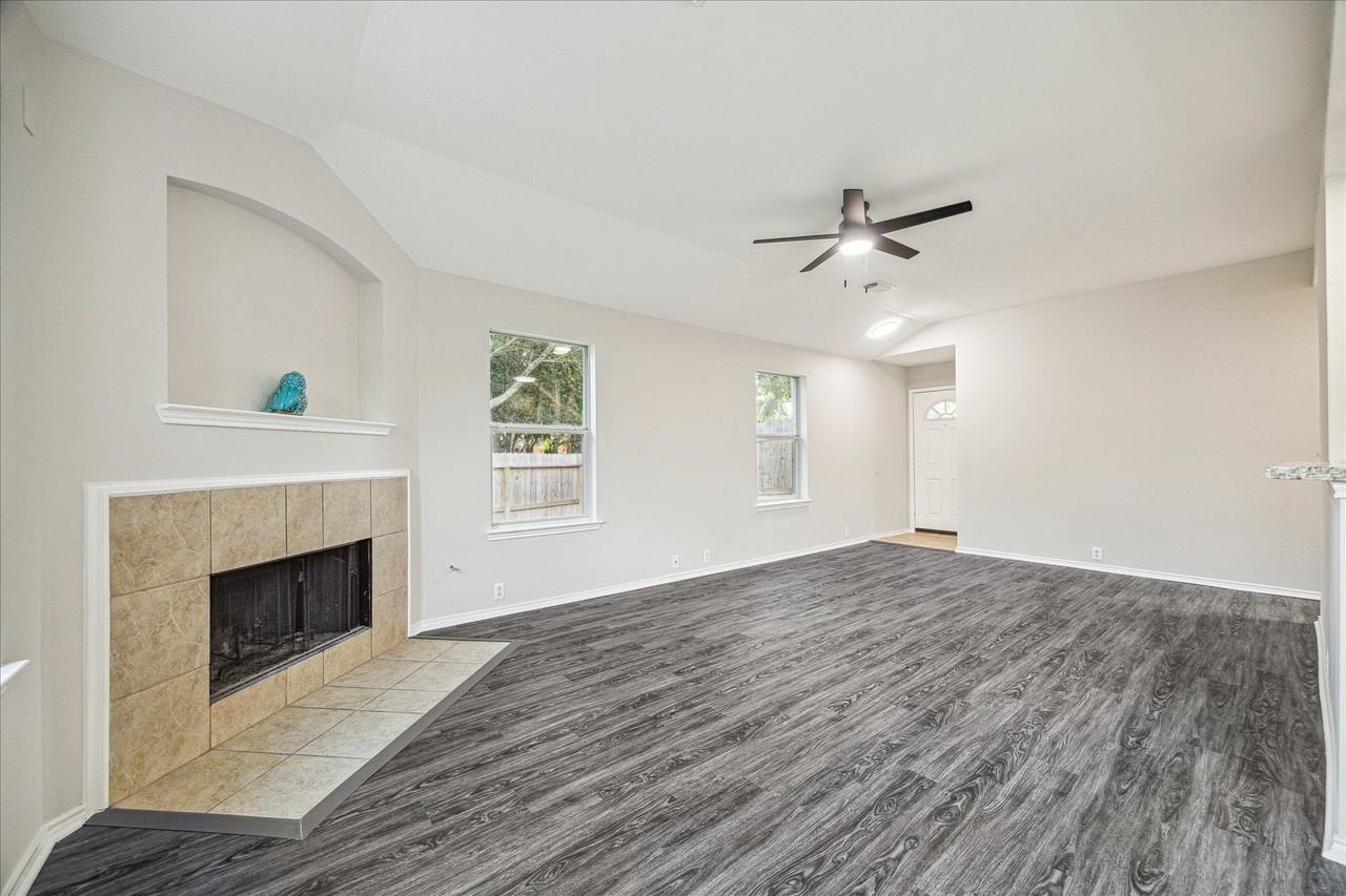 10410 Caribou Cv - Photo 7 of 43