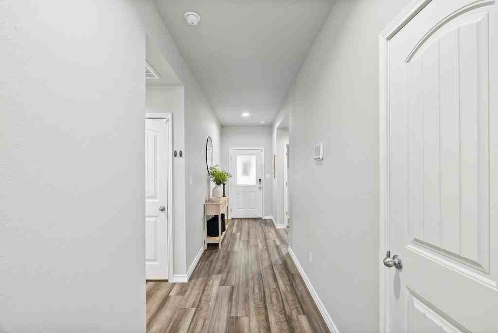 7322 Tristan Dr - Photo 2 of 20