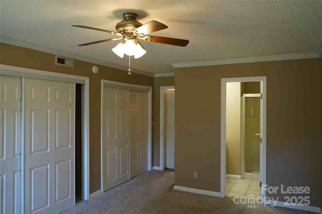 4406 Marble Way - Photo 7 of 29