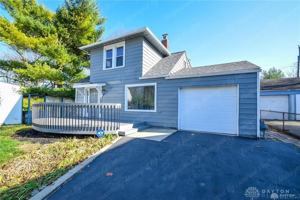 featured image of 2926 Robin Rd