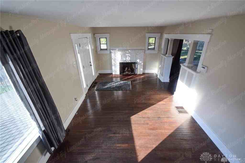 2926 Robin Rd - Photo 6 of 27