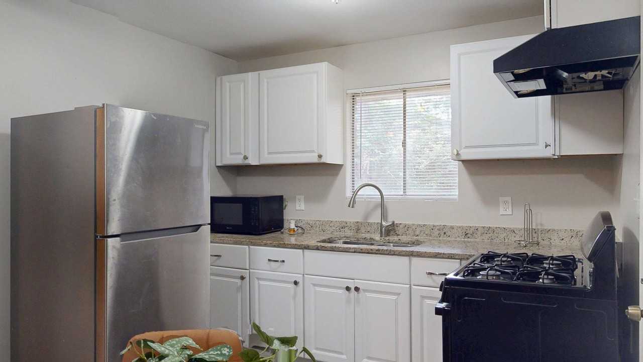 Empire Blvd Sw - Photo 3 of 5