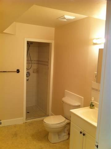 8108 124 Ave Nw - Photo 3 of 29