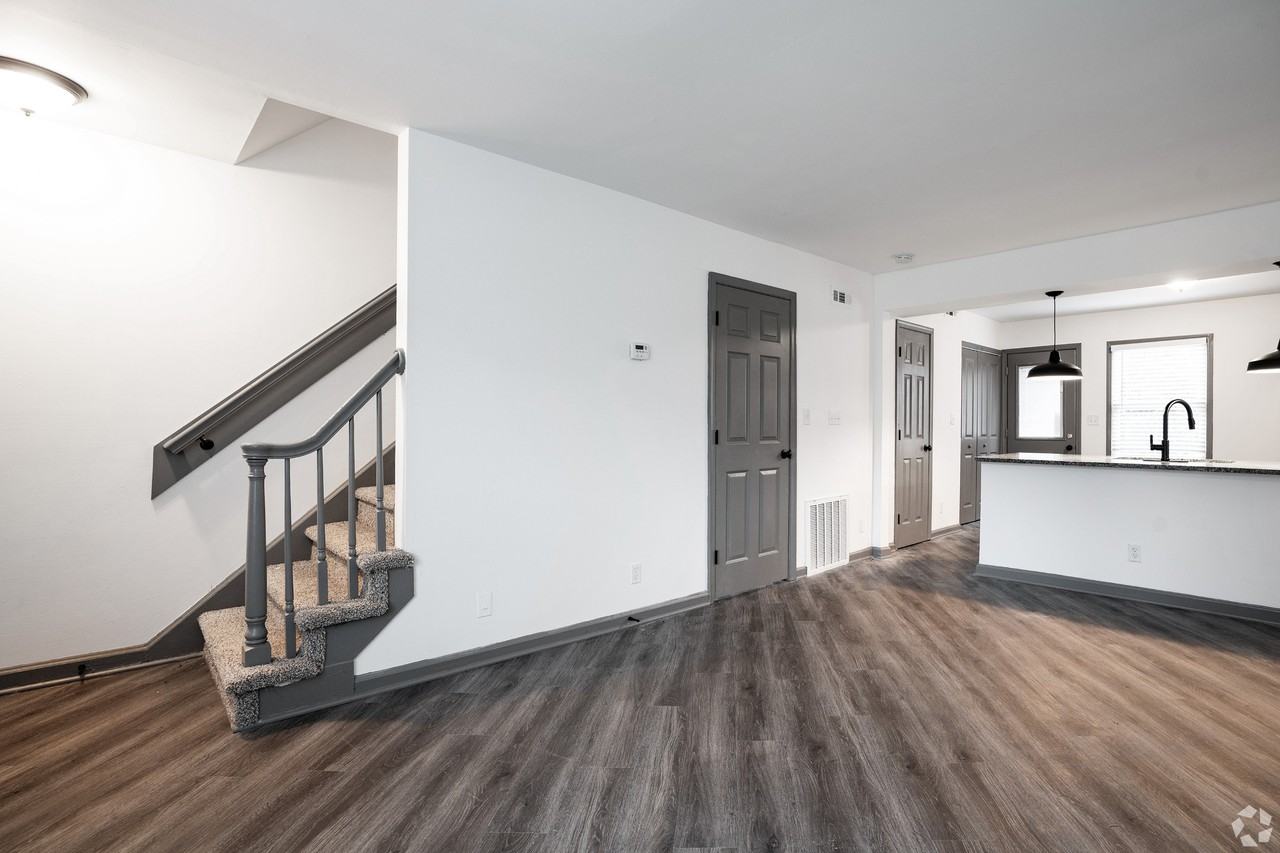 Rippling Stream Townhomes - Photo 4 of 25