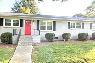 1824 Hollandale Dr - Photo 1 of 1