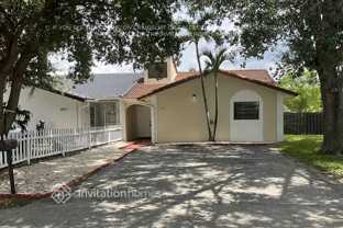 20015 W Oakmont Cir - Photo 1 of 1