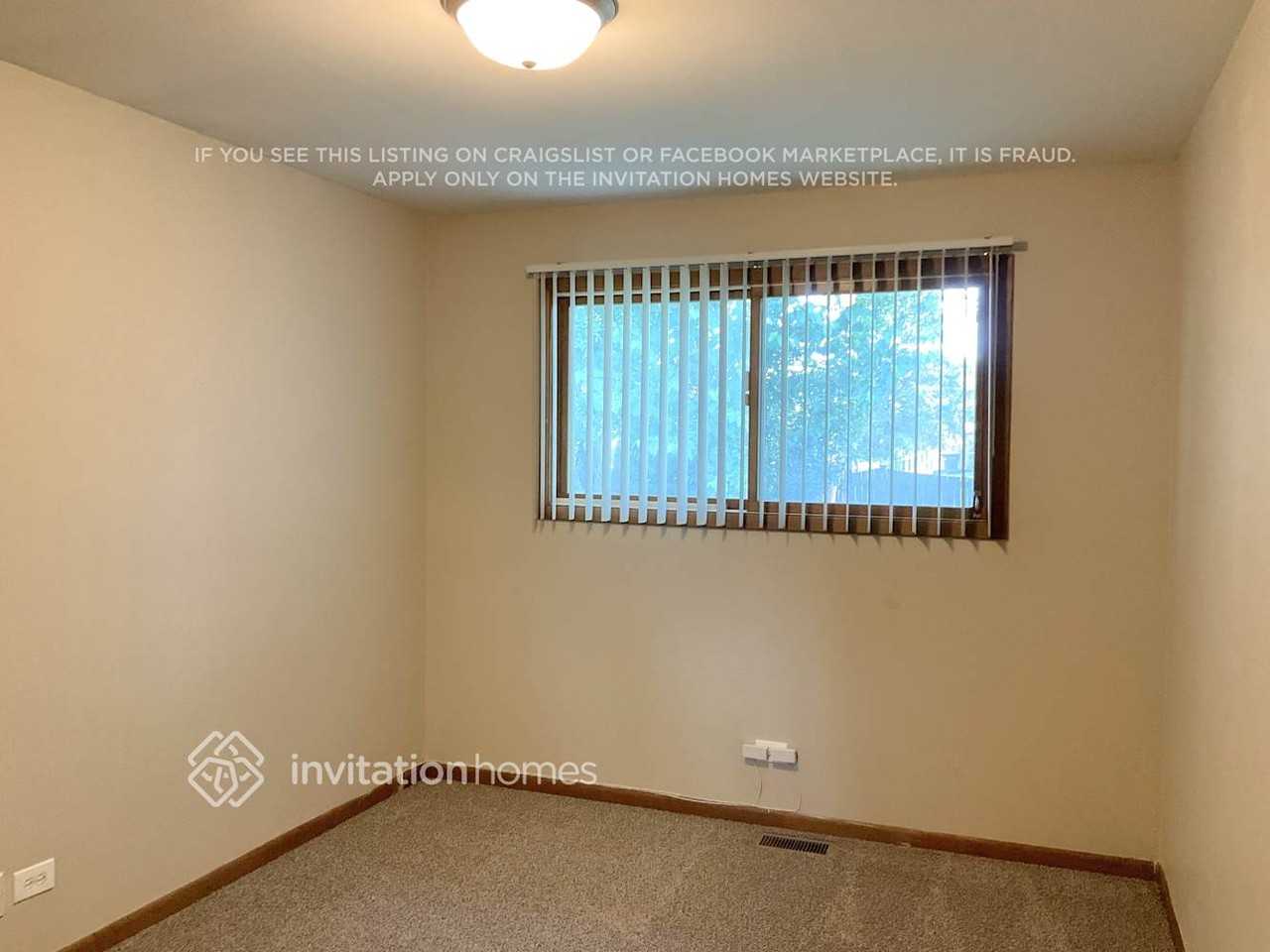 15515 Long Avenue - Photo 7 of 13