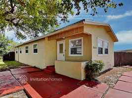 featured image of 2450 Nw 30th Way