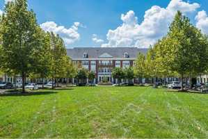featured image of 21153 Parc Dulles Sq
