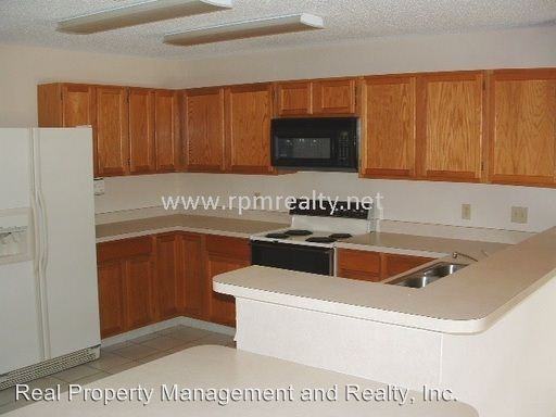 2836 Danforth Dr - Photo 3 of 6