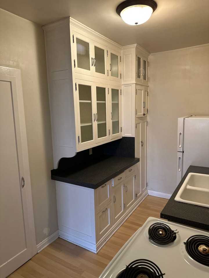 Ivers - Photo 4 of 17