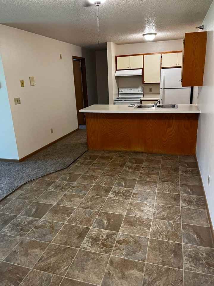 Lincoln Pointe - Photo 5 of 15