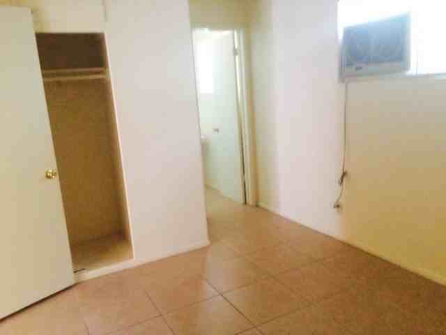 Sun Villa Apartments - Photo 4 of 13