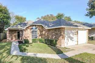 208 Vines Dr - Photo 1 of 1