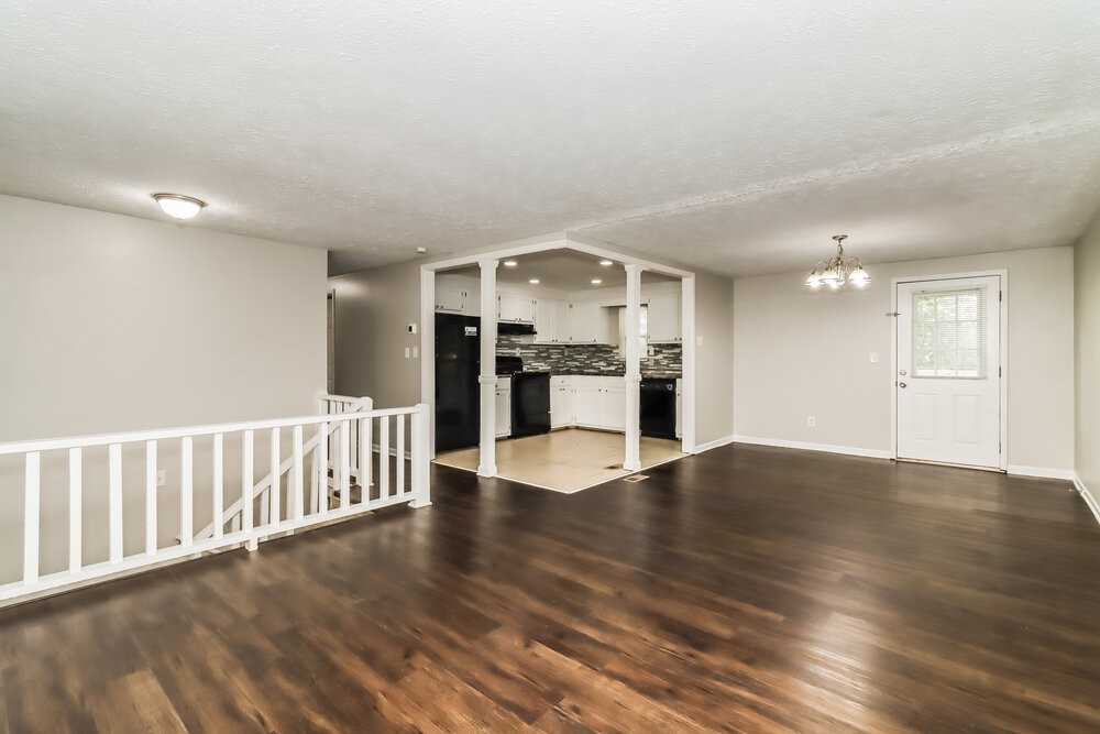 3075 Flowers Dr - Photo 6 of 20