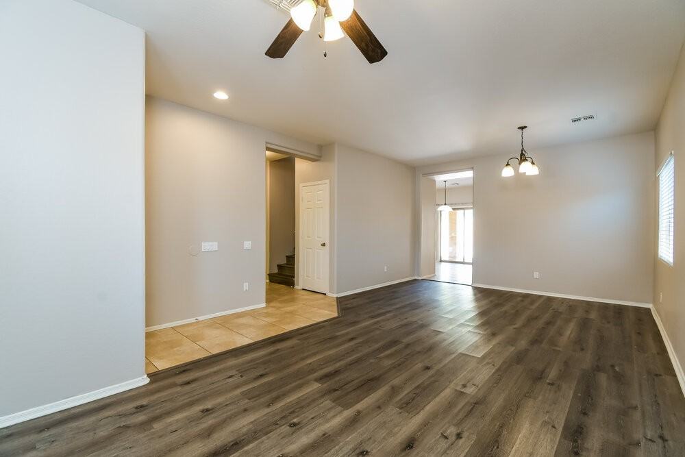 5206 W Glass Ln - Photo 5 of 17