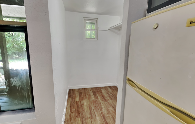 1431 Seminola Boulevard #3 - Photo 6 of 8