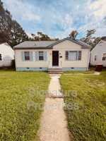 featured image of 2128 N Whitehill Dr