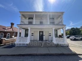 515 E Merrill St - Photo 1 of 1