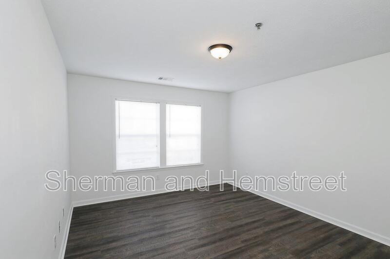 3800 London Ct #3800-204 - Photo 6 of 16