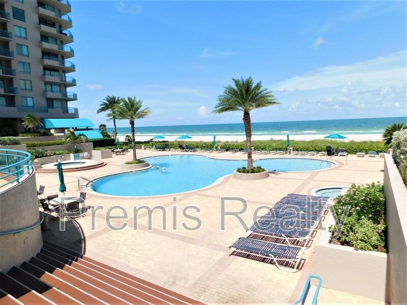 1540 Gulf Boulevard - Photo 7 of 50