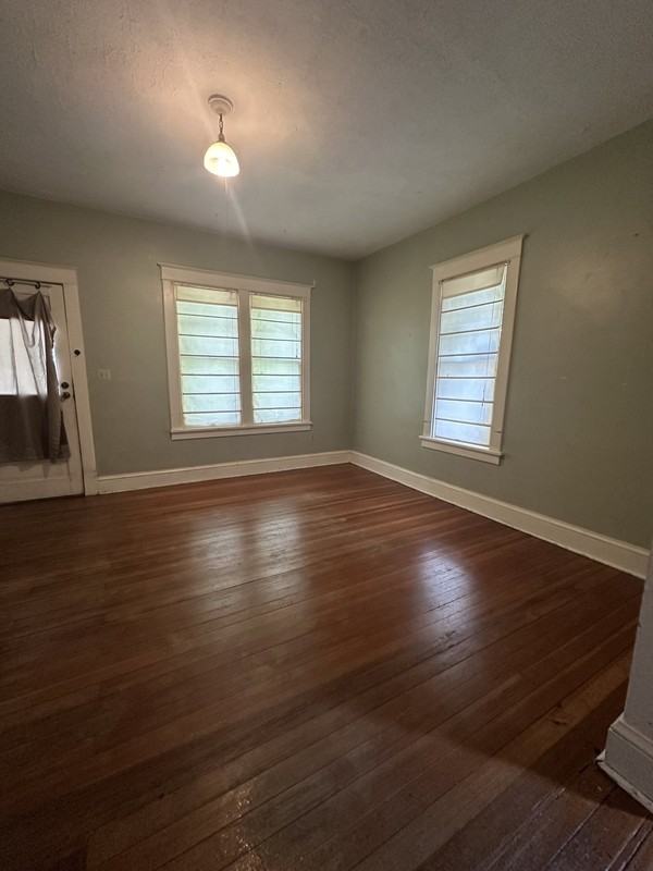 808 Indiana St - Photo 3 of 13