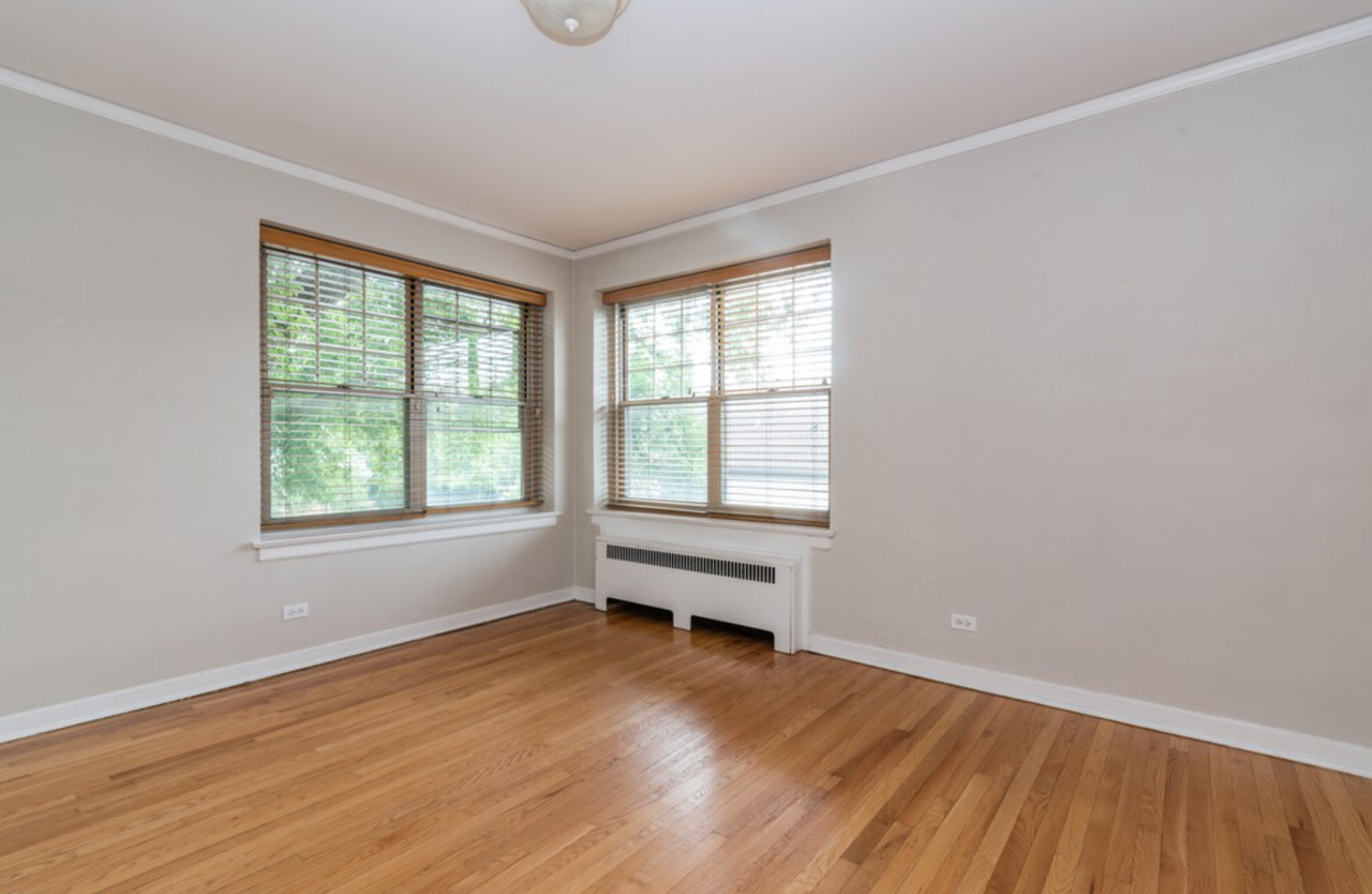 2762 Hampton Pkwy #U3 - Photo 4 of 19