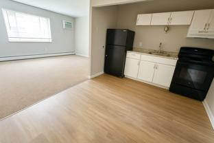 Oak Hill Manor - Photo 1 of 1