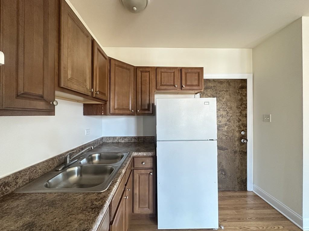 2600 N Kimball Ave #302 - Photo 4 of 20