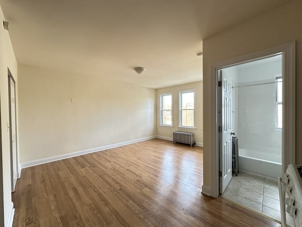 2600 N Kimball Ave #302 - Photo 7 of 20