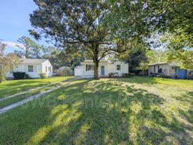 5517 Lakewood Cir E - Photo 1 of 1