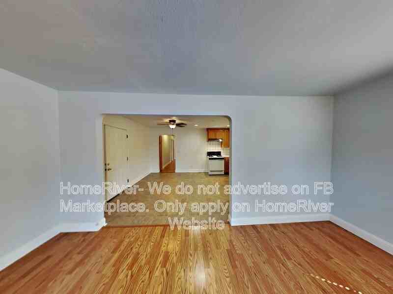 4909 12th Ave - Photo 4 of 25