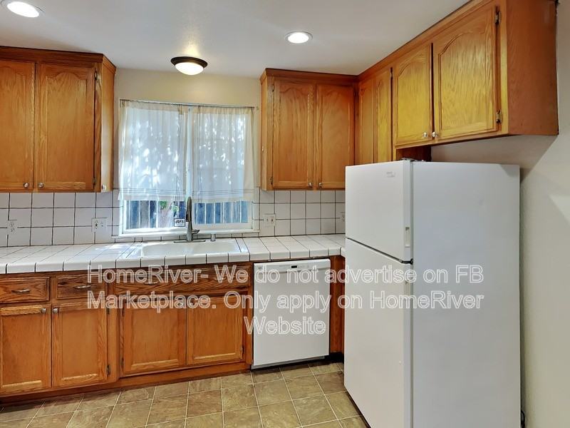 4909 12th Ave - Photo 6 of 25